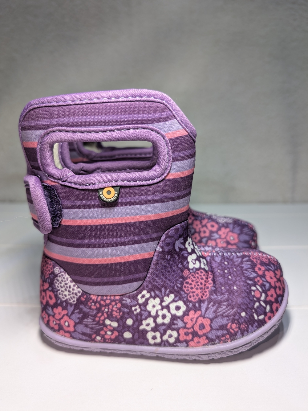 BOGS Baby Girl Sz 6 Purple Pink Floral Stripe Pull-On Waterproof Rain Boots
